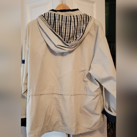 P.A. Originals khaki colored womens jackets with pockets and a hood. - Picture 5 of 5